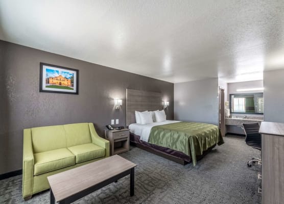 Quality Inn I-10 East near Frost Bank Center 1