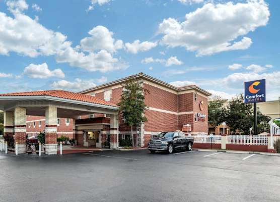Comfort Suites Jacksonville Airport 1
