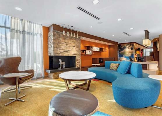 Fairfield Inn & Suites by Marriott Mebane 1