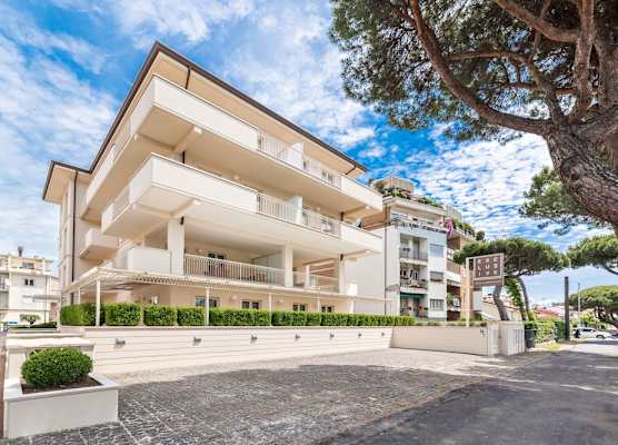 Hotel & Residence Exclusive 1
