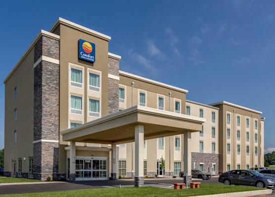 Comfort Inn & Suites - Harrisburg Airport - Hershey South 1