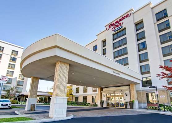 Hampton Inn by Hilton Toronto Airport Corporate Centre 1