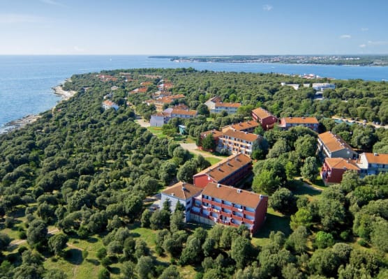 Lanterna Resort 1