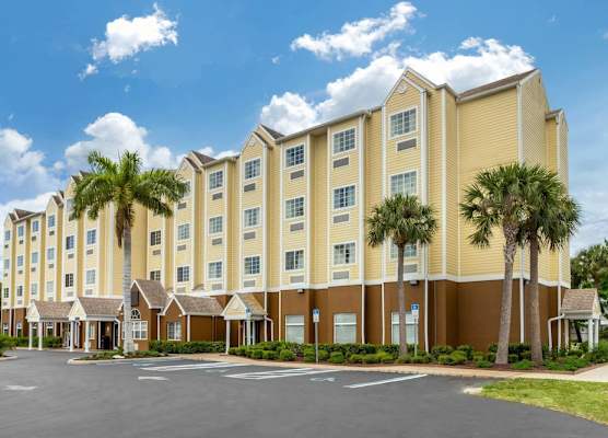 Quality Inn & Suites Lehigh Acres Fort Myers 1
