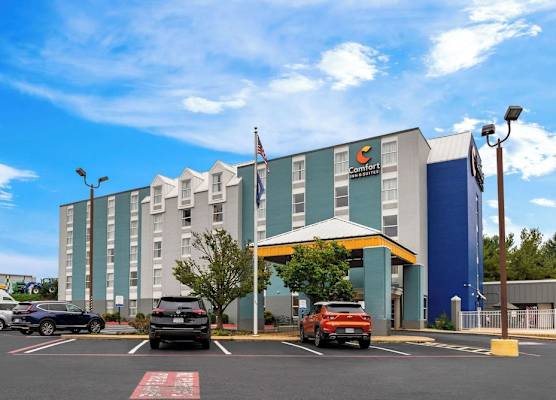Comfort Inn & Suites Staunton 1