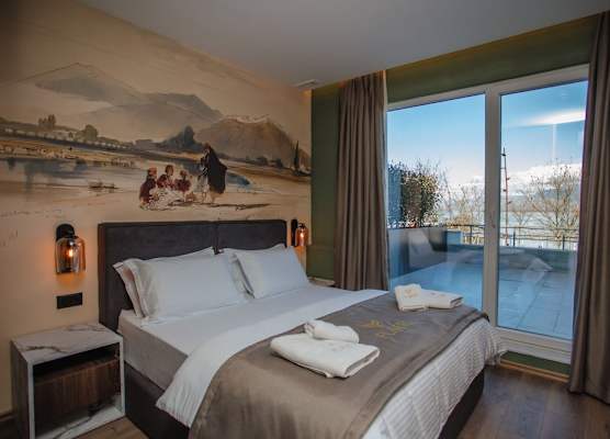 Hotel Flaer 1