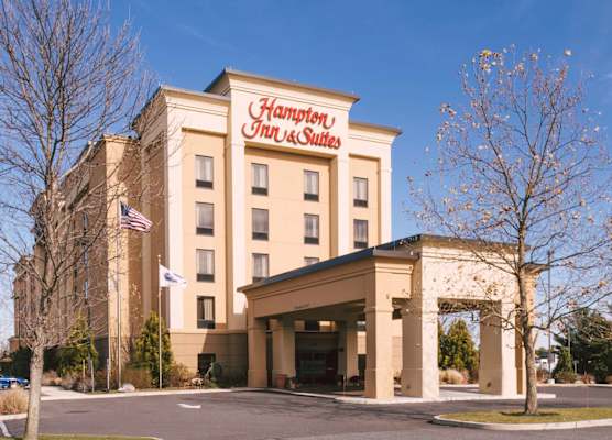 Hampton Inn & Suites Vineland 1