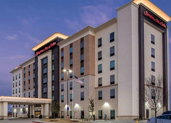 Hampton Inn & Suites Dallas-The Colony 1