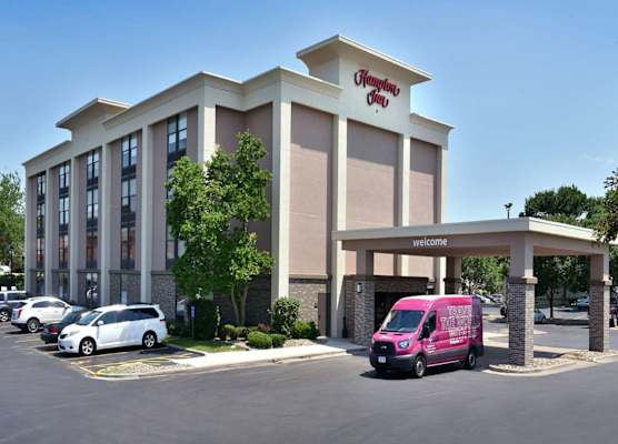 Hampton Inn Des Moines-Airport 1