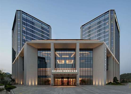Grand Mercure Hangzhou Qingshan Lake 1