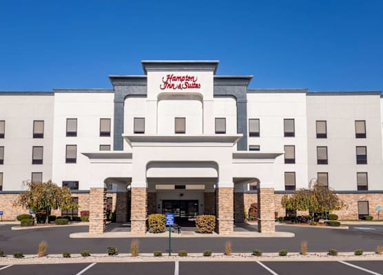 Hampton Inn & Suites Richmond, IN 1