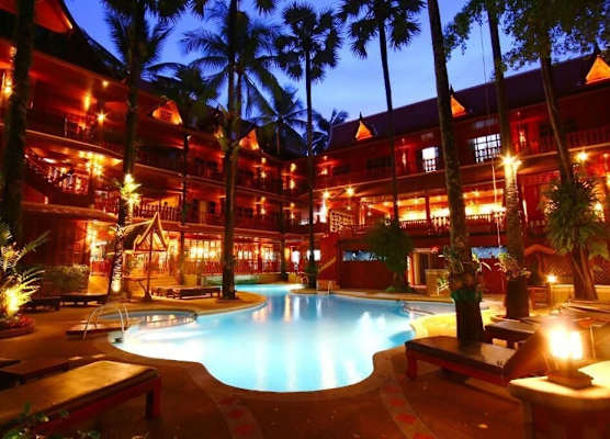 Royal Phawadee Village Patong - 2 Minutes walk to the beach 1