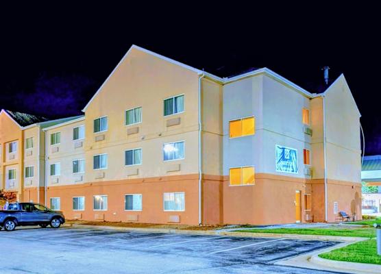SureStay by Best Western Norman 1