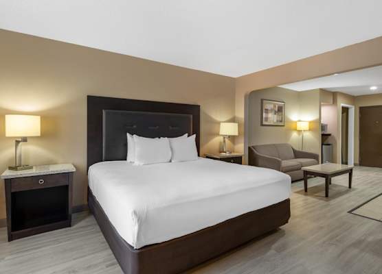 Best Western Lumberton 1