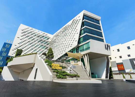 LiT BANGKOK Hotel 1