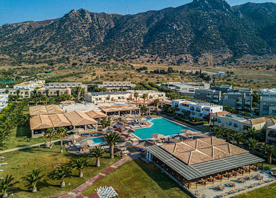 Akti Beach Club 1