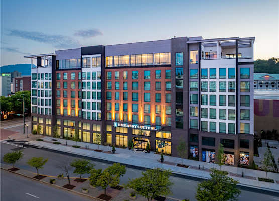 Embassy Suites By Hilton Chattanooga Downtown 1