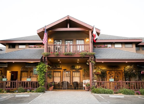 Cambria Pines Lodge 1