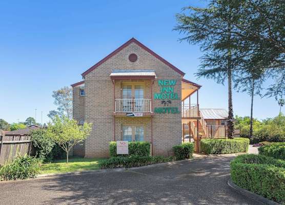 SureStay Hotel by Best Western, New Inn Richmond 1