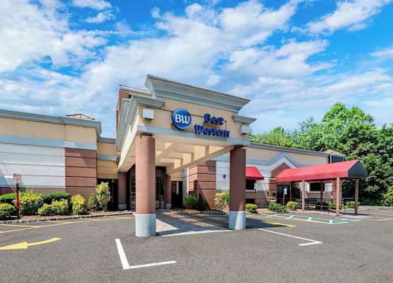 Best Western The Inn at Ramsey-Mahwah 1