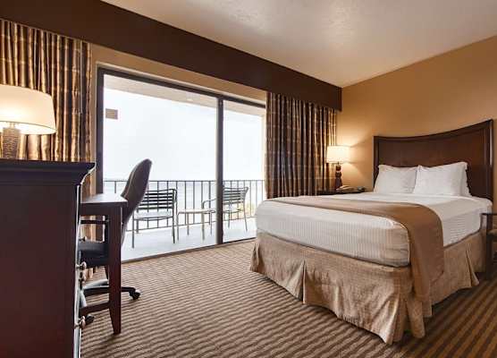 Best Western Fort Myers Waterfront 1