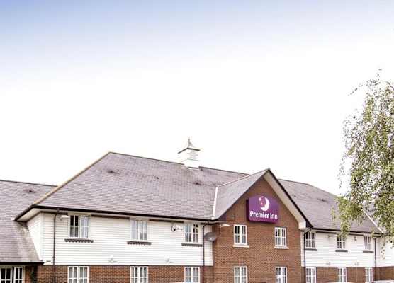 Premier Inn Maidstone - Sandling 1