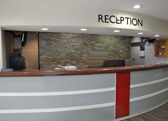 Ramada by Wyndham Abbotsford 1