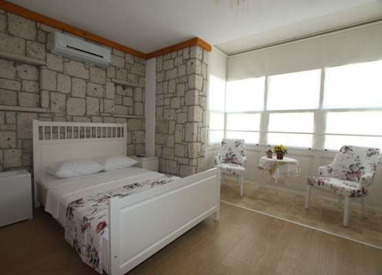 Kemerlihan Deluxe Hotel 1