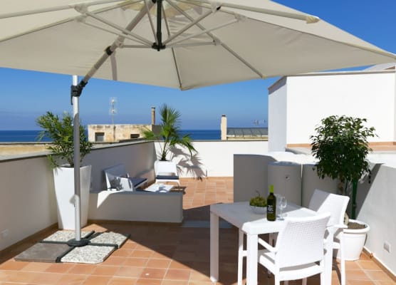 ZIBIBBO SUITES & ROOMS - Aparthotel in Centro Storico a Trapani 1
