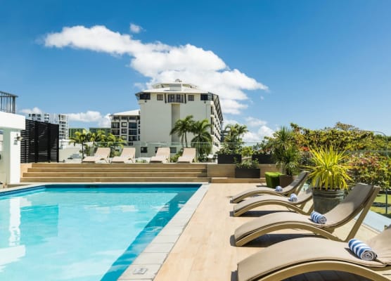 Pacific Hotel Cairns 1