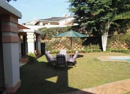 Ezulwini Guest House 1