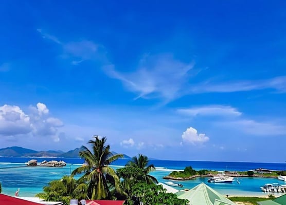 La Digue Self-Catering Apartments 1