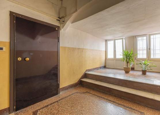 Casa sul canale di Via Piella 1