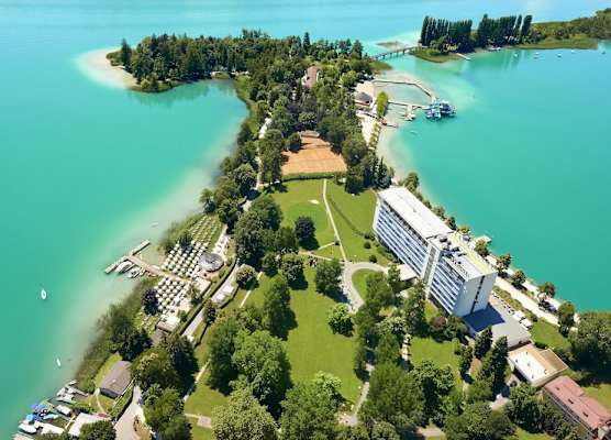 Parkhotel Pörtschach - Das Hotelresort mit Insellage am Wörthersee 1