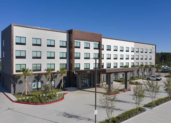 Holiday Inn Express & Suites SPRING - WOODLANDS AREA by IHG 1