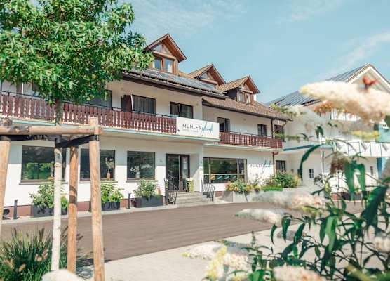 Hotel, Café & Restaurant Mühlenglück 1