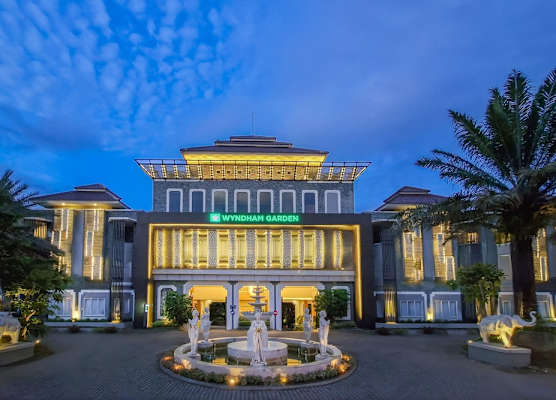 Ramada by Wyndham Yogyakarta 1