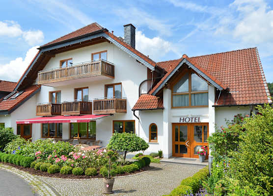 Rhön-Hotel Sonnenhof - 1
