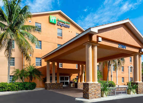Holiday Inn Express & Suites NAPLES NORTH - BONITA SPRINGS by IHG 1