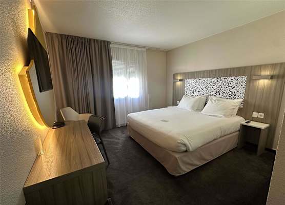Ibis Styles Lyon Gorge de Loup Saphir 1