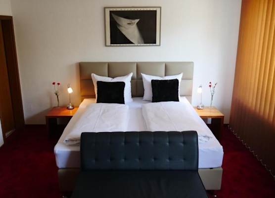 Parkhotel Bergheim 1