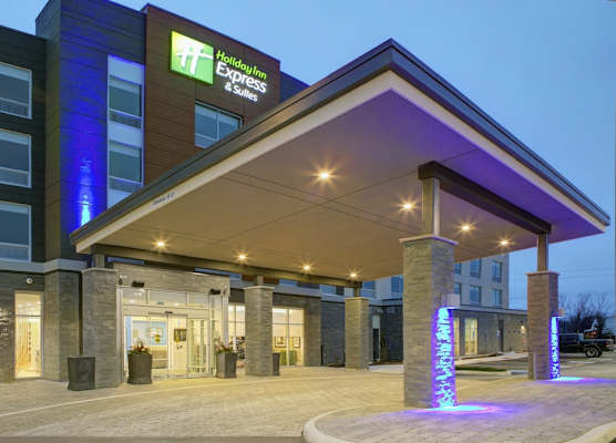 Holiday Inn Express & Suites COLLINGWOOD by IHG 1
