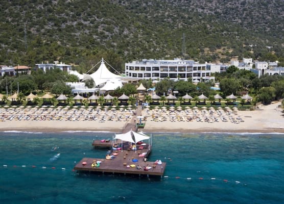 Latanya Park Resort 1