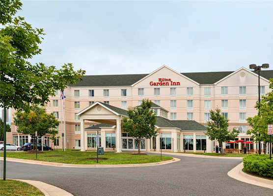 Hilton Garden Inn Dulles North 1