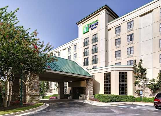 Holiday Inn Express & Suites ATLANTA BUCKHEAD by IHG 1