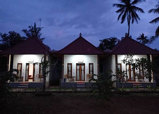 Santhi Guna Bungalow 1