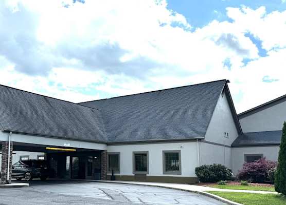 Deluxe Inn Wytheville 1