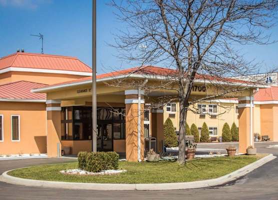 Quality Inn & Suites Port Huron 1