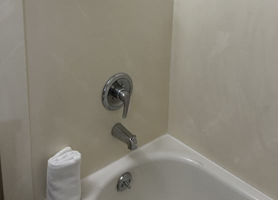 Days Inn by Wyndham Turlock 1