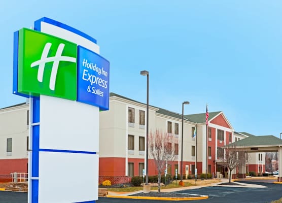 Holiday Inn Express & Suites CARNEYS POINT - PENNSVILLE by IHG 1